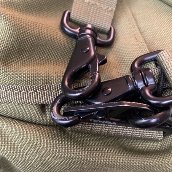 TENBA messenger camera bag small olive green - Picture 4 of 14